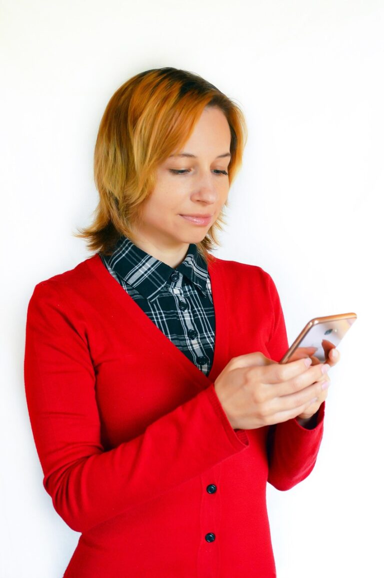 electronics, smartphone addiction, woman, smartphone, gadget, mobile phone, device, connections, chat, technology, girl, women, caucasian, communication, message, sms